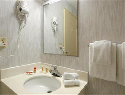 Quality Inn West Haven Ruang foto